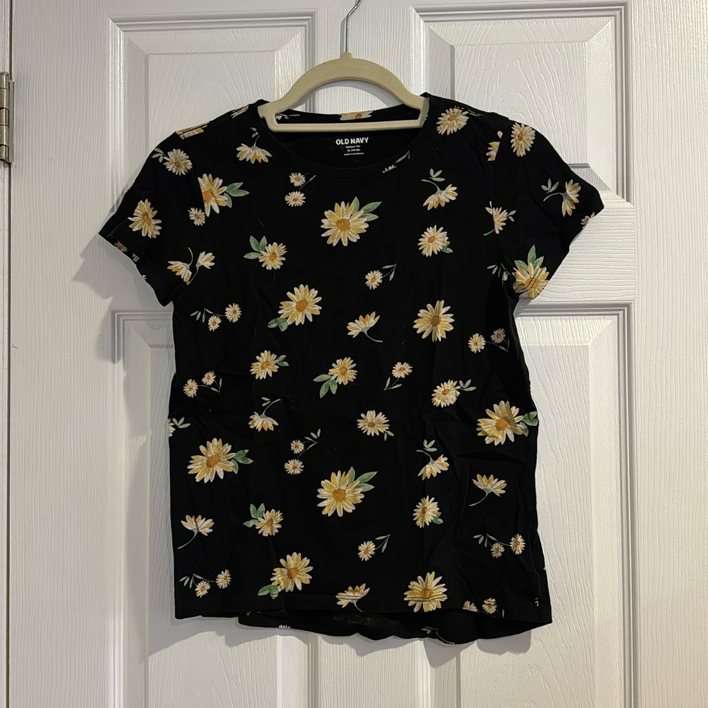 Old Navy Kids Softest Tee Size 14/16